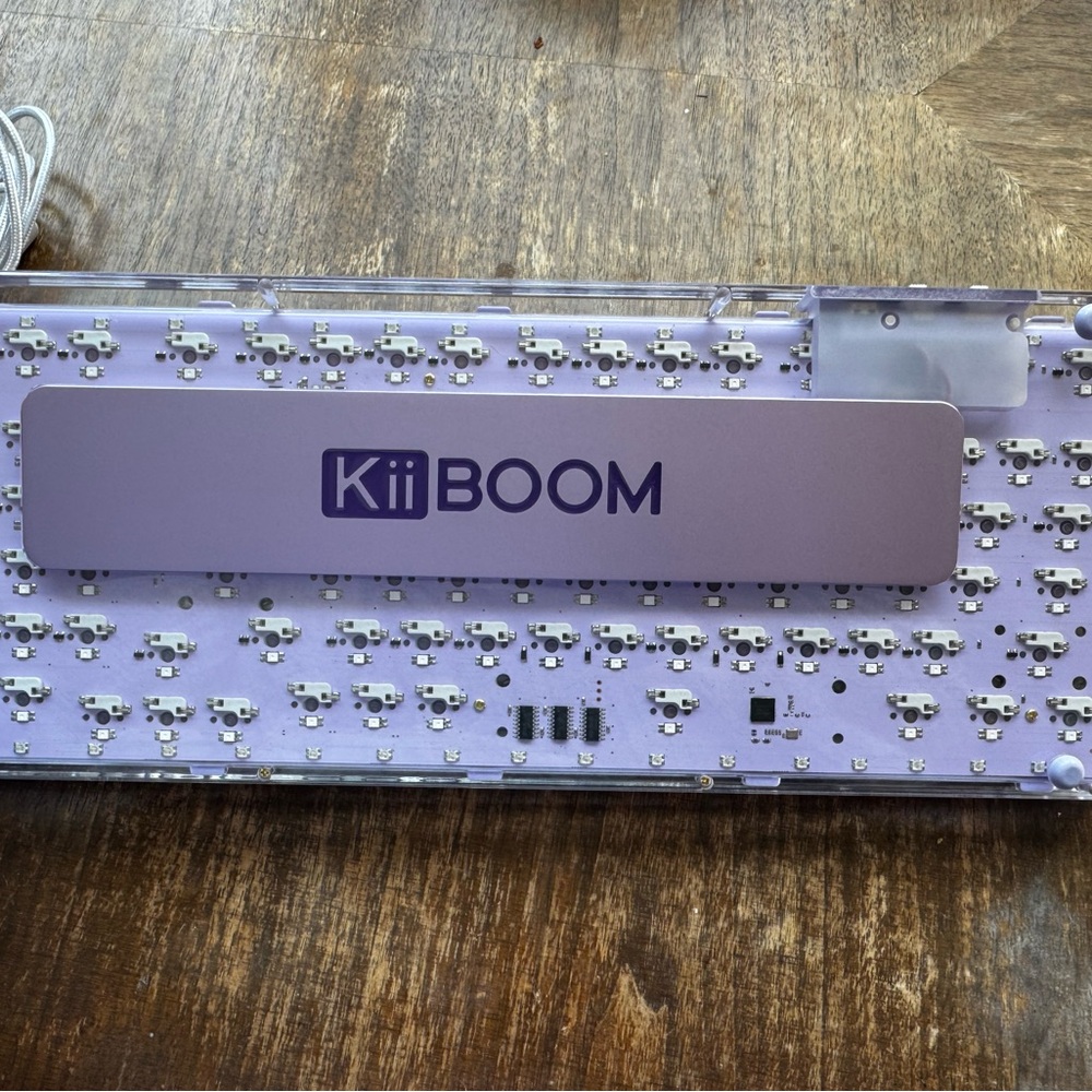 KiiBoom Phantom 98 Purple LED Mechanical Keyboard - Picture 2 of 6